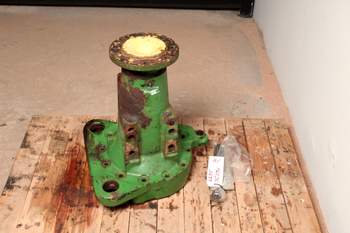 salg af John Deere 6230 RIGHT Rear Axle