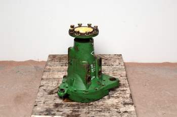 salg af John Deere 6230 LEFT Rear Axle