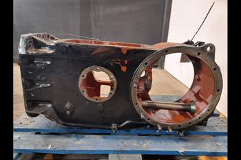 salg af Bagtøjshus Massey Ferguson 4270