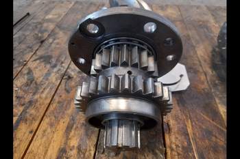 salg af Kpl. Diffentiale Massey Ferguson 4270