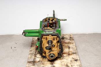 salg af Hinterachsen John Deere 1950 