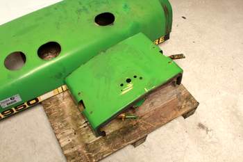 salg af John Deere 1950  Engine Hood