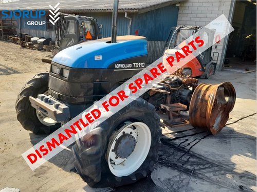 salg af New Holland TS110 traktor