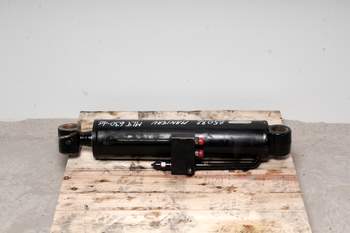 salg af Manitou MLT 630-105  Hydraulic Cylinder