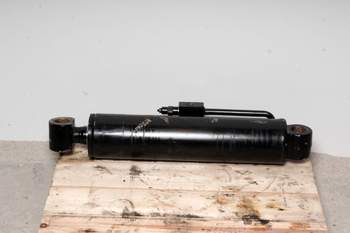 salg af Manitou MLT 630-105  Hydraulic Cylinder