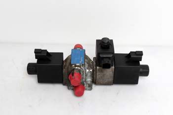 salg af Manitou MLT 630-105  Hydraulic Valve