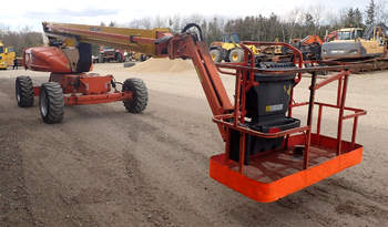 salg af JLG E600JP  Articulated Boom Lift