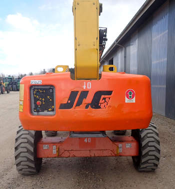 salg af JLG E600JP  Articulated Boom Lift