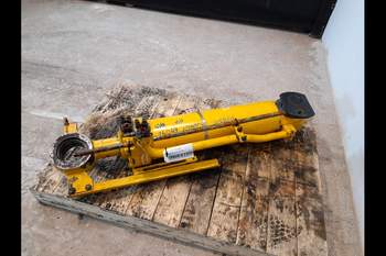 salg af Komatsu WA320-5  Hydraulic Cylinder