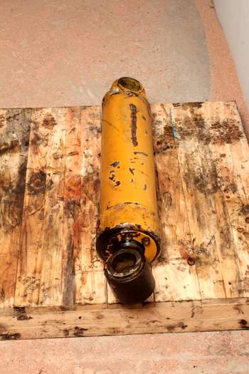 salg af Hydrema 908 B  Hydraulic Cylinder