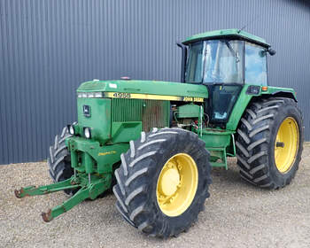 salg af John Deere 4955 traktor