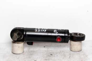 salg af Hydraulisk Cylinder New Holland T8.390 