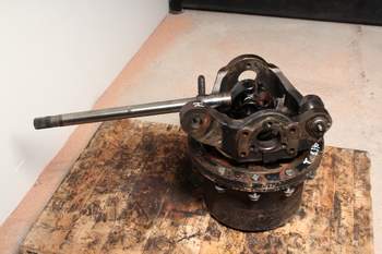 salg af New Holland T8.390 RIGHT Front axle final drive