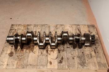 salg af New Holland T8.390  Crankshaft