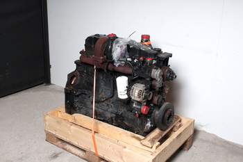 salg af New Holland T6.175  Engine