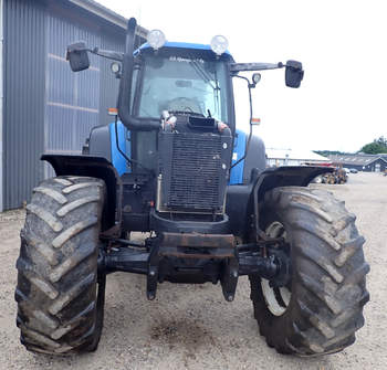 salg af New Holland TM190 traktor