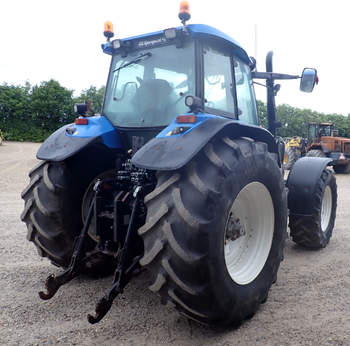 salg af New Holland TM190 traktor