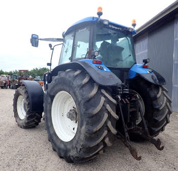 salg af New Holland TM190 traktor