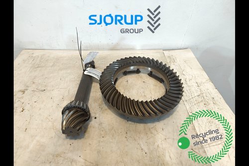 salg af Krone/spids Case Puma 230