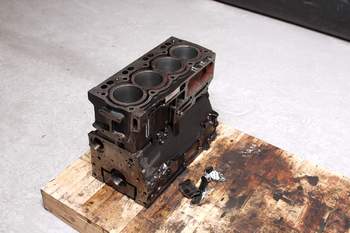 salg af Hydrema 926 C  Engine Block