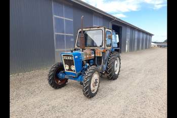 salg af Ford 3600 traktor