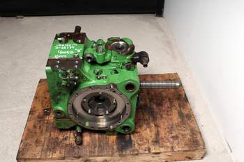 salg af John Deere 6120 M  Rear Transmission