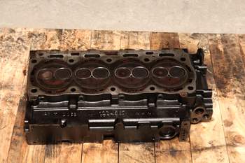 salg af Manitou MT732  Cylinder head