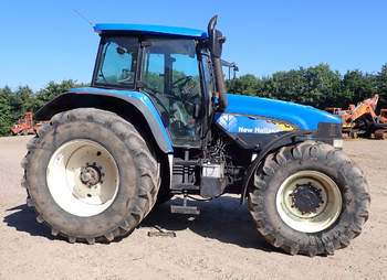 salg af New Holland TM190 traktor