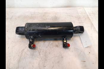 salg af New Holland TM190 LEFT Lift Cylinder