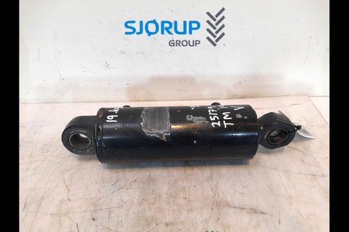 salg af New Holland TM190 LEFT Lift Cylinder