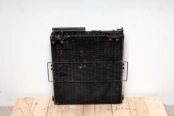 salg af Case MX110  Condenser