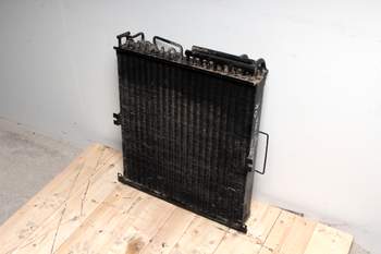 salg af Case MX110  Condenser