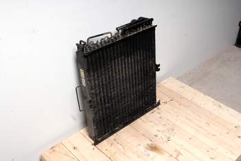 salg af Case MX110  Condenser