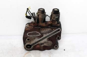 salg af Case MX110  Hydraulic lift valve