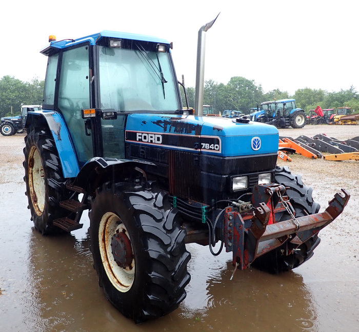 new-holland-7840-tractor-tractors-tractors-and-machines-sales-new