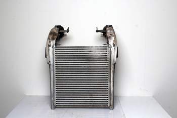 salg af Intercooler Deutz Agrotron 6165