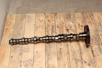 salg af Deutz-Fahr Agrotron 6165  Camshaft