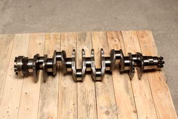 salg af Deutz-Fahr Agrotron 6165  Crankshaft