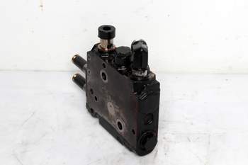 salg af Deutz-Fahr Agrotron 6165  Hydraulic lift valve