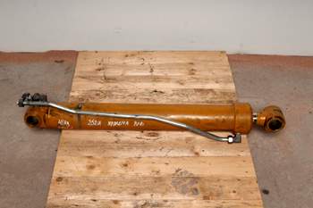 salg af Hydrema 906 F  Hydraulic Cylinder