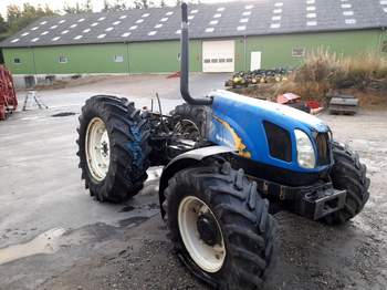 salg af New Holland TL90 A traktor