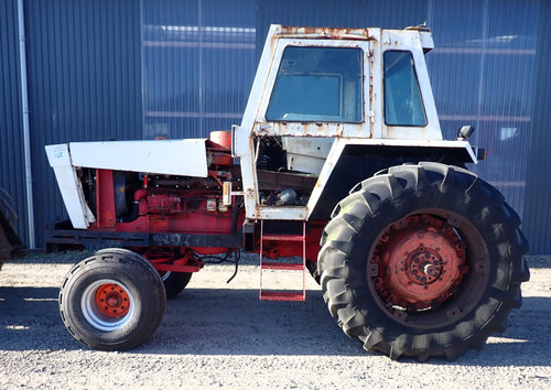 salg af Case 1270 traktor