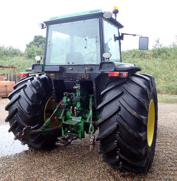 salg af John Deere 4455 traktor