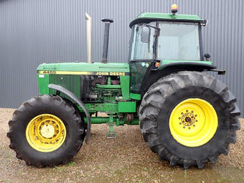 salg af John Deere 4455 traktor