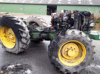 salg af John Deere 6420 traktor