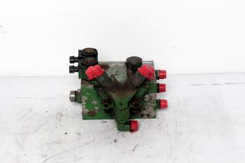 salg af John Deere 6420  Suspension control valve