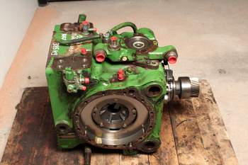 salg af Baktransmission John Deere 6420 