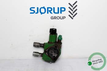 salg af John Deere 6620  Remote control valve