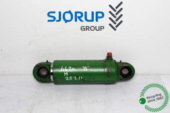 salg af John Deere 6620 RIGHT Lift Cylinder