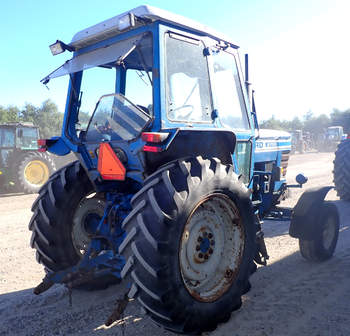 salg af Ford 6700 tractor